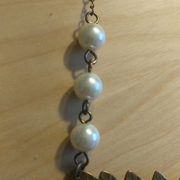 Branch and Pearl Necklace - Picture 3 of 6